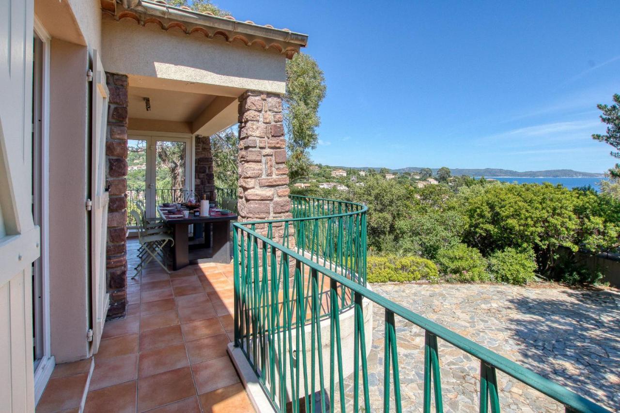Villa Cavalaire Sur Mer Exterior photo