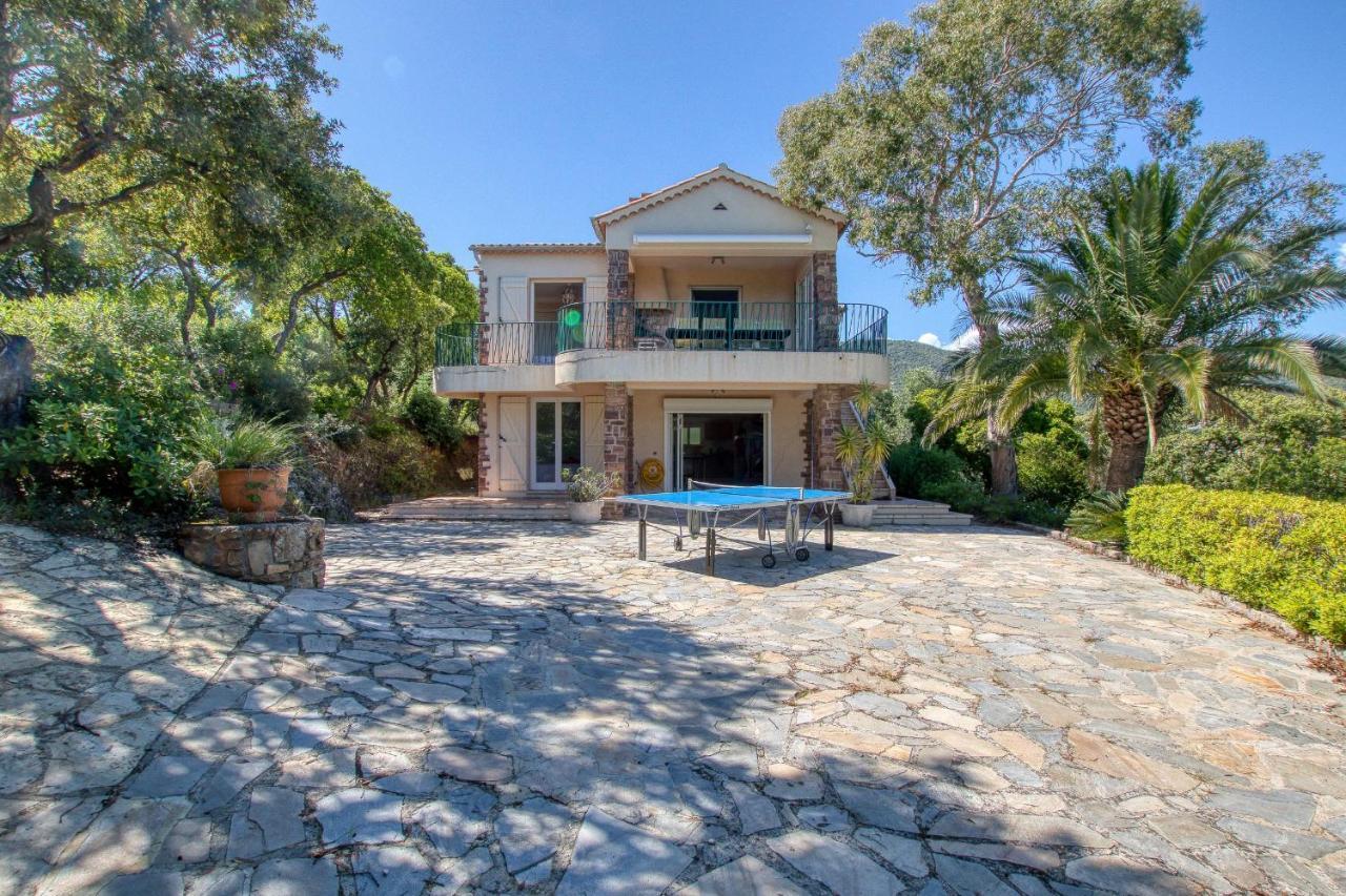 Villa Cavalaire Sur Mer Exterior photo